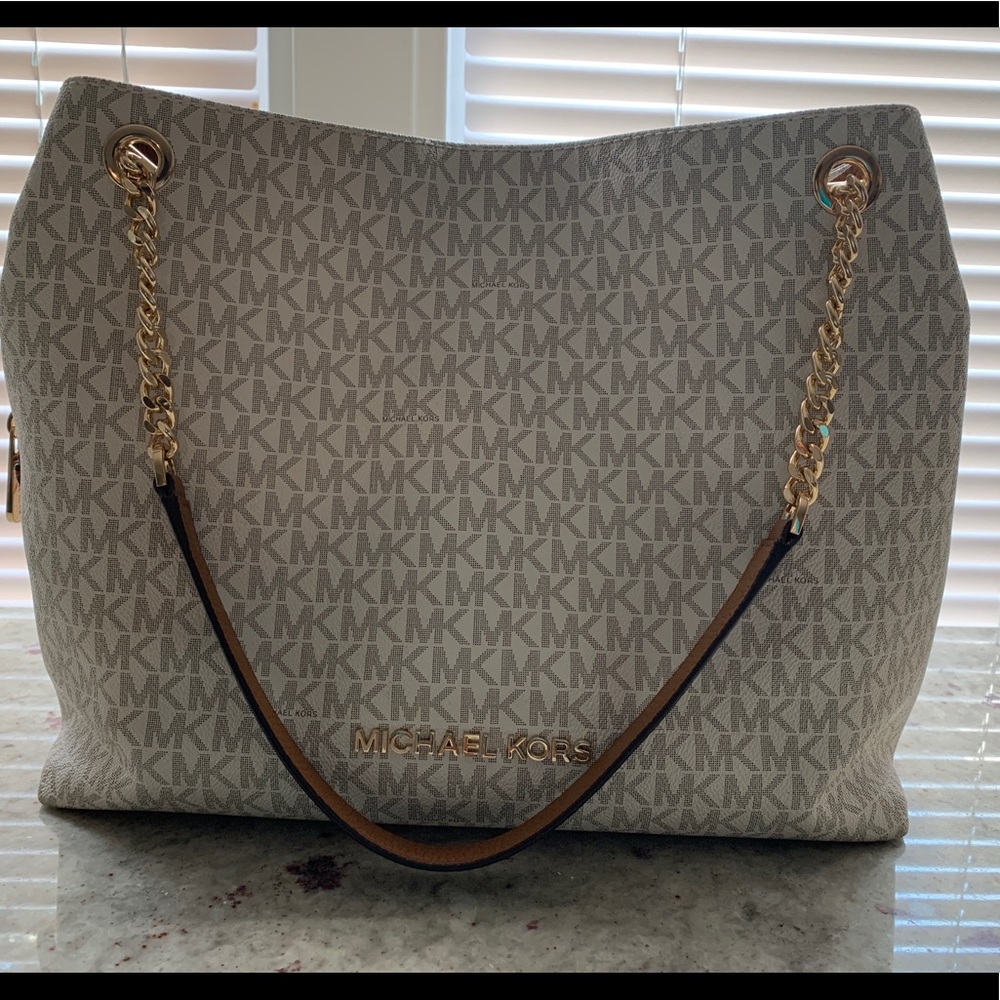 Michael Kors Women’s Handbag